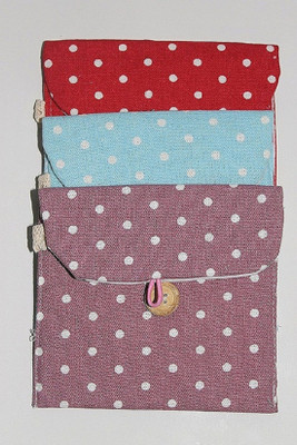 

Must Visit Cosmetic Pouch(Multicolor), Red