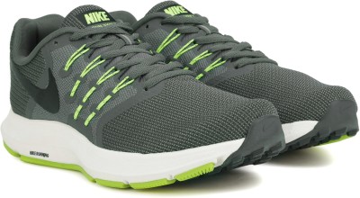 Nike RUN SWIFT Running Shoes For Men 