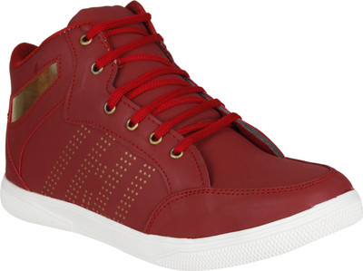

Urbanwhiz UrbanwhiZ Magnifying Canvas Shoes For Men(Maroon