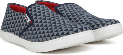 

Newport Canvas Shoes For Men(Blue, Grey