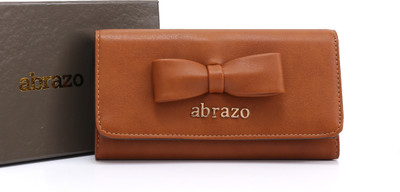 

abrazo Casual Brown Clutch