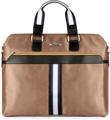 

The Clownfish 15.6 inch Laptop Messenger Bag(Beige), Desert