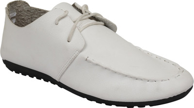 

Vostro PHILIP Casuals For Men(White