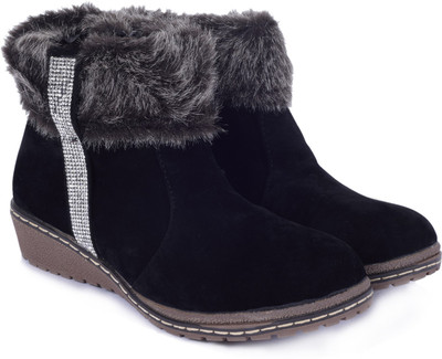 

Trendy Look Fur Diamond Boots For Women(Black
