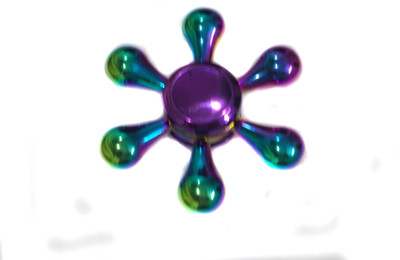 

Manthan FIDGET SPINNER FOR KIDS AND ADULTS MADE OF METAL LONG LASTING SPIN(Multicolor)