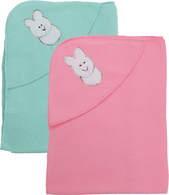 

First Trend Plain  Hooded Baby Blanket(Polyester, BabyPink, sea