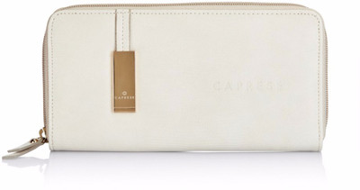 

Caprese Casual White Clutch