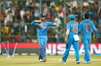 

KumkumArts MS Dhoni Poster 12 x 18 Inch HD Quality Material Gloss Paper. Paper Print(18 inch X 12 inch, Rolled)