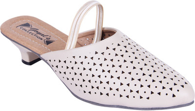 

Goyal Women Beige Heels