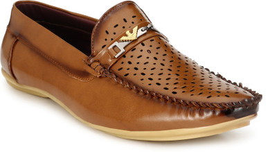 

Fentacia Textured Loafers For Men(Tan