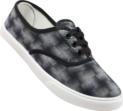 

Claptrap Casuals For Women(Multicolor, Grey