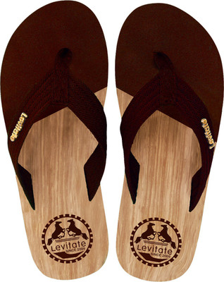 

Levitate Flip Flops, Wood dark brown