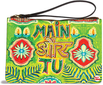 

Nutcaseshop Main Aur Tu(Multicolor)