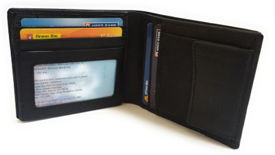 

Finetouch Men Black Genuine Leather Wallet(8 Card Slots)