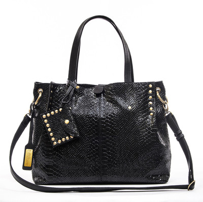 

sophia visconti Crystal Anaconda Messenger Bag(Black, 3 L)