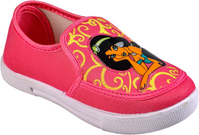 

Leon Girls Slip on Loafers(Pink
