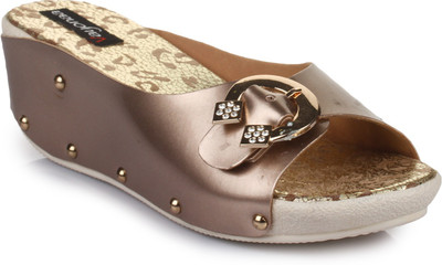 

VAYONAA Women Beige Wedges