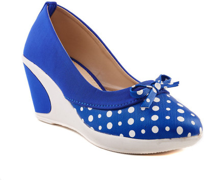 

Dolphin Miles Women Blue Wedges