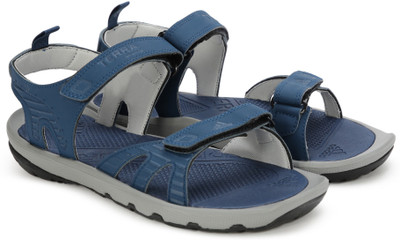 

ADIDAS Men BLUNIT/SILVMT Casual