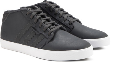 

ADIDAS ORIGINALS SEELEY MID Sneakers For Men(Grey, Grefiv/grefiv/ftwwht