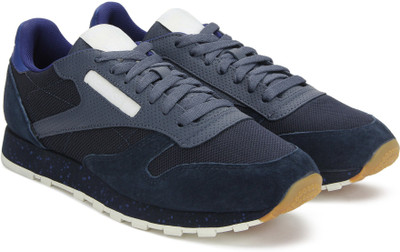 

REEBOK CL LEATHER SM Sneakers For Men(Blue, Cllg navy/smoky indigo