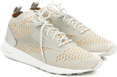 

REEBOK ZOKU RUNNER ULTK KE Sneakers For Men(Multicolor, Skull grey/guava punch