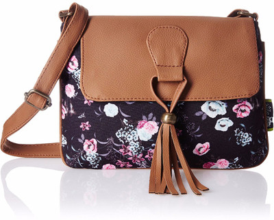 

Kanvas Katha Women Casual Tan Canvas Sling Bag