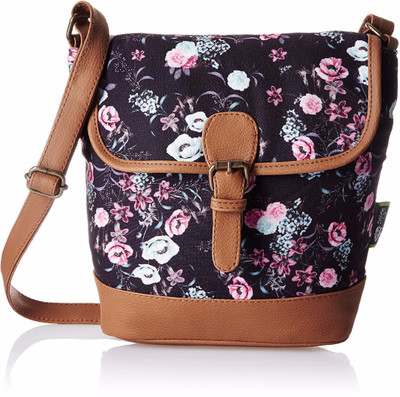

Kanvas Katha Women Casual Tan Canvas Sling Bag