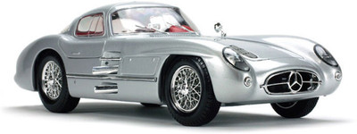 

Maisto z 300 SLR Coupe 'Uhlenhaut', Diecast Scale Model Car, Scale 1:18(Silver)