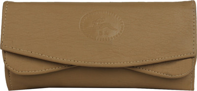 

Easy Dealss Casual Beige Clutch