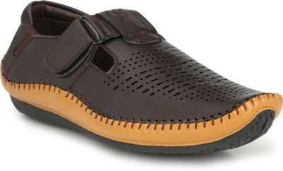

BIG JUNIOR Men BROWN Sandals