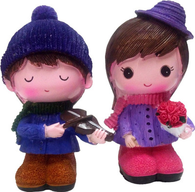 

FABZONE Valentine Romantic Love couple Statue - Handicraft Decorative Home Interior & Table Décor Figurine / Marriage Wedding Anniversary Antique Gift item Decorative Showpiece - 11 cm(Polyresin, Multicolor)
