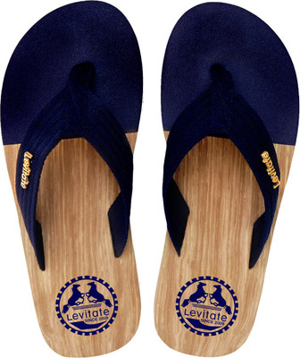

Levitate Flip Flops, Wood navy
