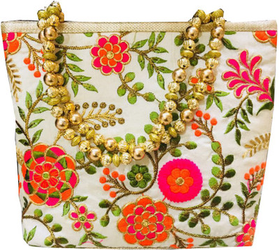 

craftbazaar Party Multicolor Clutch