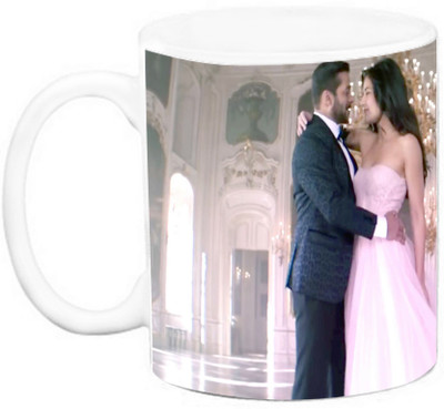 

EFW BOLLYWOOD ACTORS - SALMAN KHAN & KATRINA KAIF Tiger zinda ha (Design 1) Ceramic Mug(325 ml), Multicolor