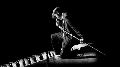 

Elvis Presley Wall Poster PWRGVALPHAPOS2196 Paper Print(18 inch X 12 inch, Rolled)