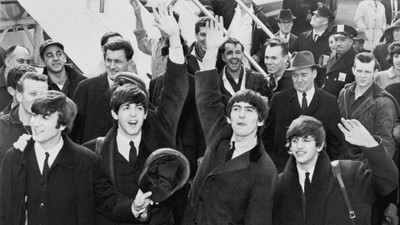 

The Beatles Wall Poster PWRGVALPHAPOS227 Paper Print(18 inch X 12 inch, Rolled)