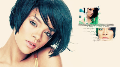 

Rihanna Wall Poster PWRGVALPHAPOS1294 Paper Print(18 inch X 12 inch, Rolled)