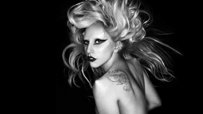 

Lady Gaga Wall Poster PWRGVALPHAPOS1963 Paper Print(18 inch X 12 inch, Rolled)