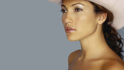 

Jennifer Lopez Wall Poster PWRGVALPHAPOS2560 Paper Print(18 inch X 12 inch, Rolled)