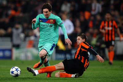 

Lionel Messi Wall Poster PWRGVALPHAPOS271 Paper Print(18 inch X 12 inch, Rolled)