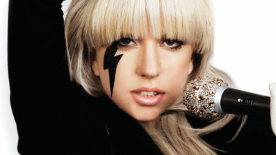 

Lady Gaga Wall Poster PWRGVALPHAPOS2073 Paper Print(18 inch X 12 inch, Rolled)