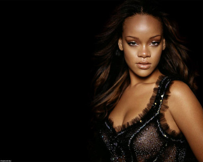 

Rihanna Wall Poster PWRGVALPHAPOS1204 Paper Print(18 inch X 12 inch, Rolled)