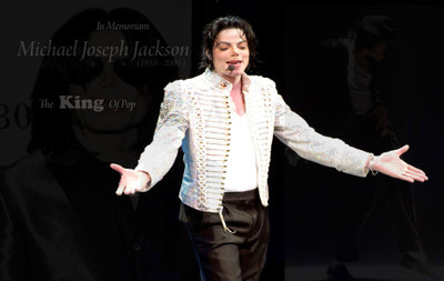 

Michael Jackson Wall Poster PWRGVALPHAPOS1012 Paper Print(18 inch X 12 inch, Rolled)