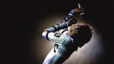 

Michael Jackson Wall Poster PWRGVALPHAPOS1070 Paper Print(18 inch X 12 inch, Rolled)