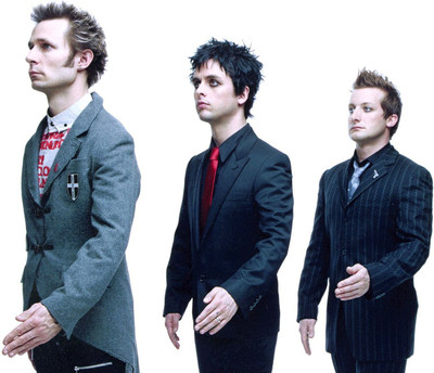 

Green Day Wall Poster PWRGVALPHAPOS2395 Paper Print(18 inch X 12 inch, Rolled)