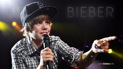 

Justin Bieber Wall Poster PWRGVALPHAPOS444 Paper Print(18 inch X 12 inch, Rolled)