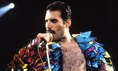 Freddie Mercury Wall Poster PWRGVALPHAPOS2896 Paper Print(18 inch X 12 inch, Rolled)
