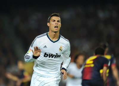 

Christiano Ronaldo Wall Poster PWRGVALPHAPOS352 Paper Print(18 inch X 12 inch, Rolled)