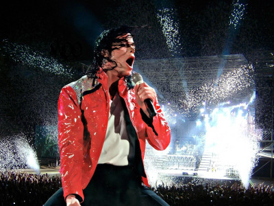 

Michael Jackson Wall Poster PWRGVALPHAPOS1045 Paper Print(18 inch X 12 inch, Rolled)